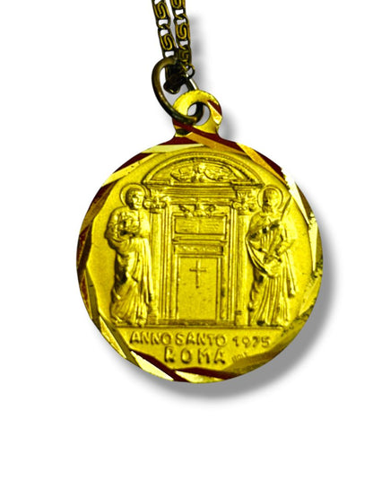 1975 Goldtone Pendant Pope Paul VI on 20" Chain Rome
