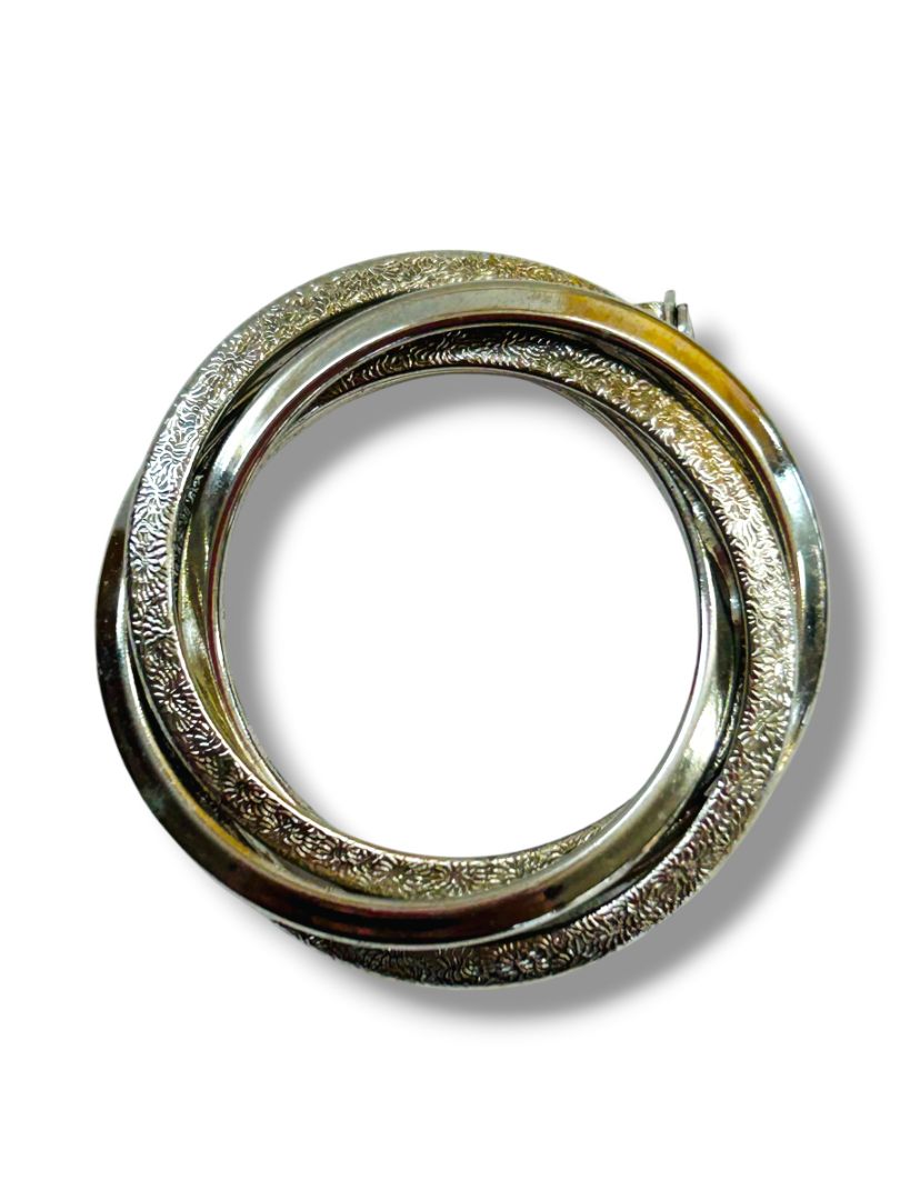 Vintage Silvertone Brooch Pin Interlocking Circles Textured 1.5" Diameter