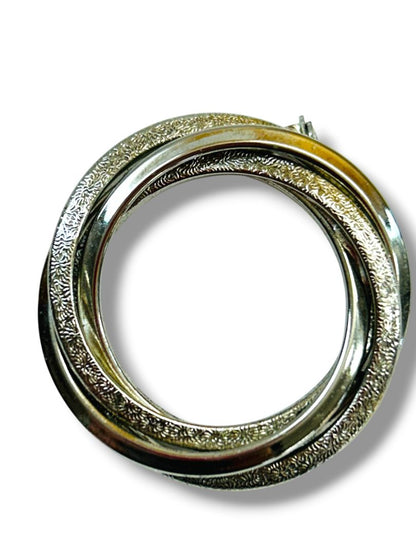 Vintage Silvertone Brooch Pin Interlocking Circles Textured 1.5" Diameter