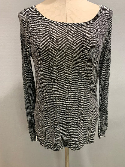 Medium WHBM White House Black Market Womens Lightweight Sweater