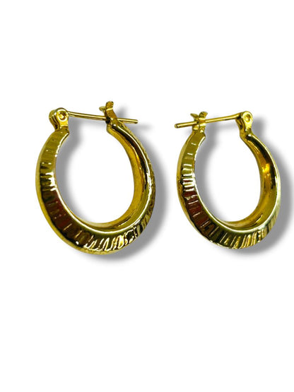 Vintage Goldtone Hoop Earrings Textured Latch Back .75"