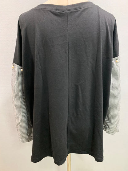 Size 3X Good Luck Gem Womens Shirt Embellished Bell Sleeve Black Gray