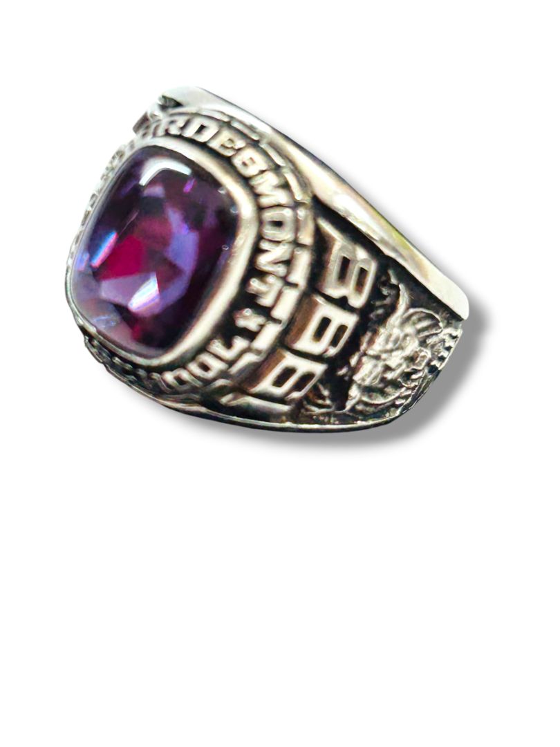 1998 Size 9.5 Lourdesmont High School Class Ring Champion Silvertone Purple Lynx