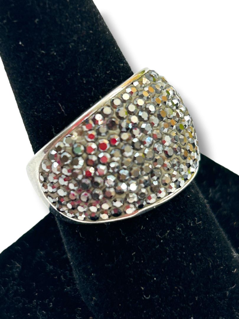 Vintage Size 8.5 Crystal Pave Silvertone Ring 16mm