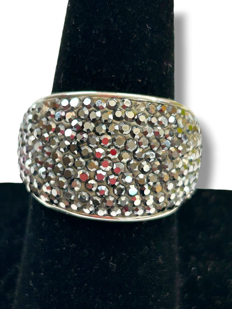 Vintage Size 8.5 Crystal Pave Silvertone Ring 16mm