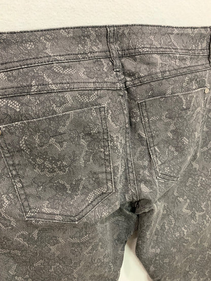 Size 8 Elle Womens Black Lace Print Skinny Jeans Stretch Denim