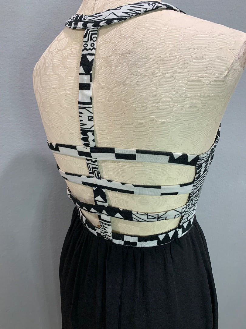 Medium Cecico Sundress Back Straps Open Hi Lo Hem Black White