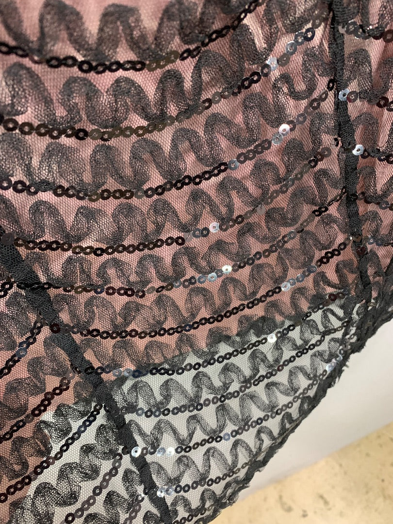 Small Minuet Black Lace Pink Underlay New Dress Strapless Dress