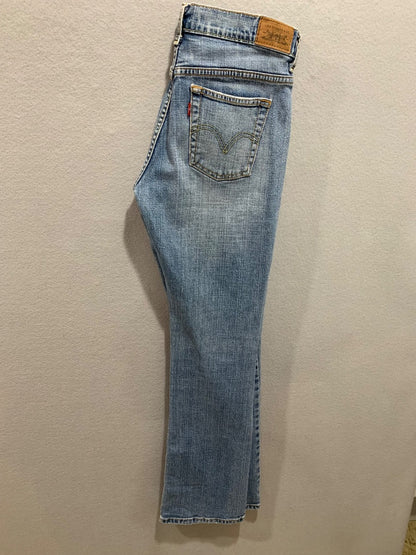 Size 6M Levis 515 Womens Boot Cut Jeans Denim Medium Wash