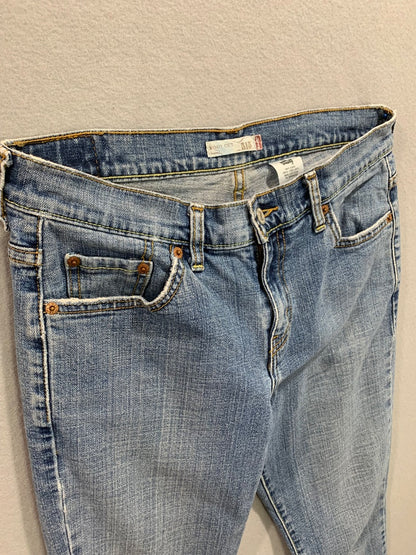 Size 6M Levis 515 Womens Boot Cut Jeans Denim Medium Wash