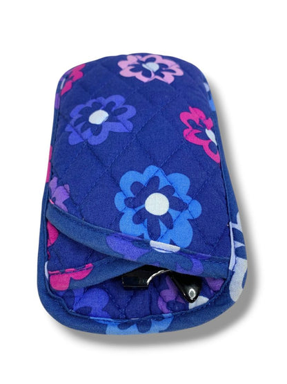Vera Bradley Ellie Flowers Soft Eyeglasses Holder 2 Slip Pockets