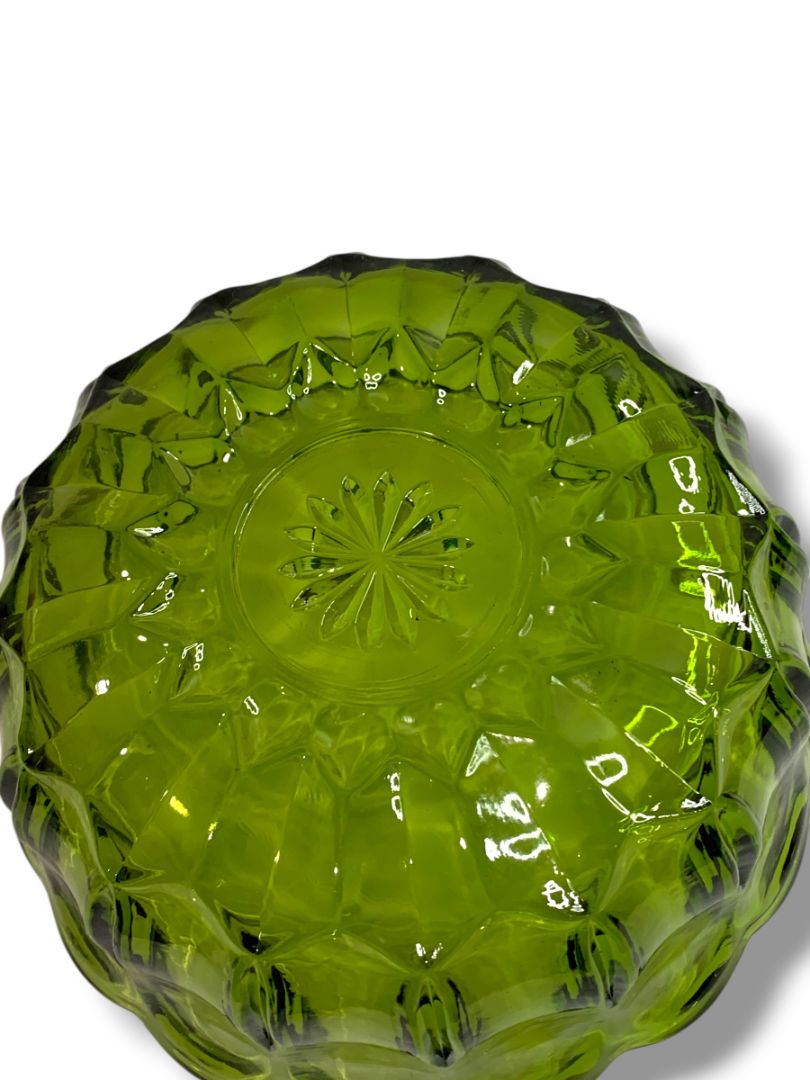 1970s Anchor Hocking Fairfield Avocado Green Glass Scalloped Serving Bowl