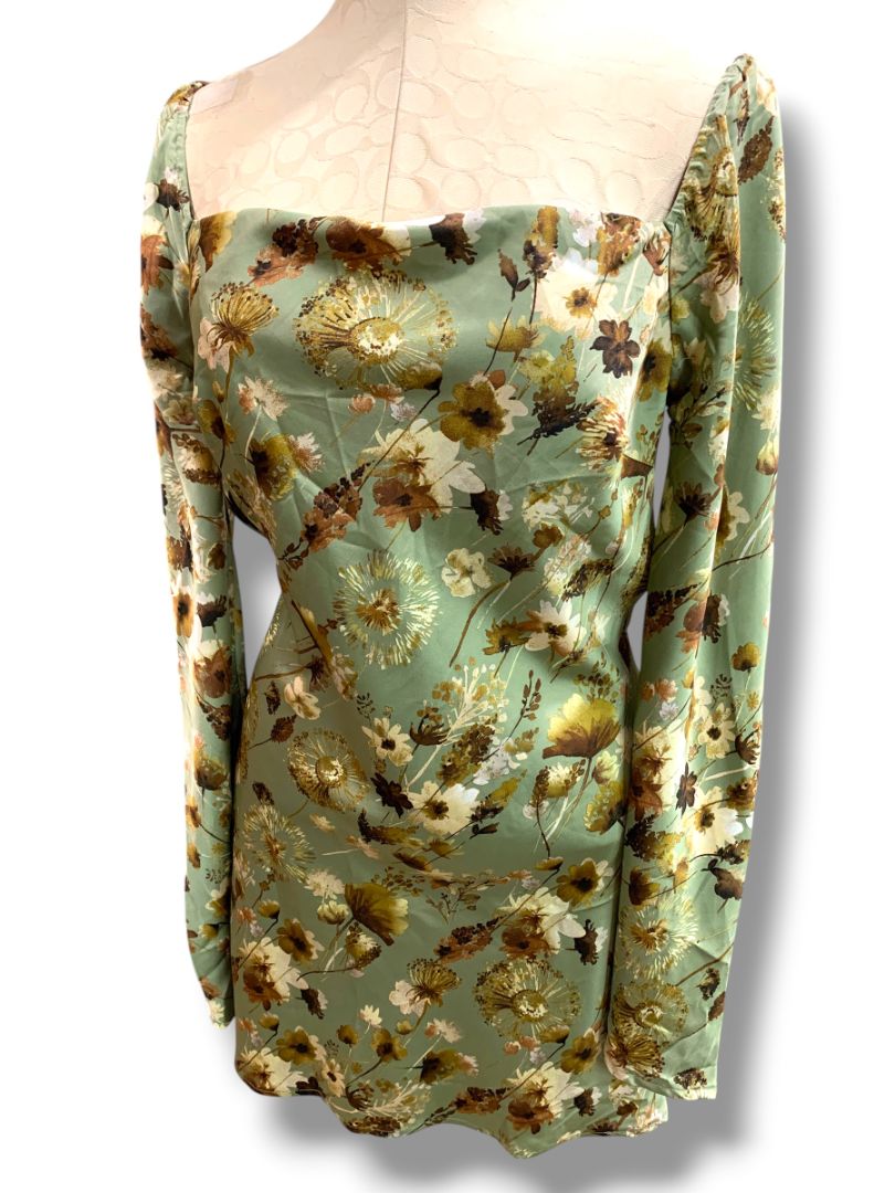 Small Emory Park New Sage Floral Open Back Mini Dress Silky