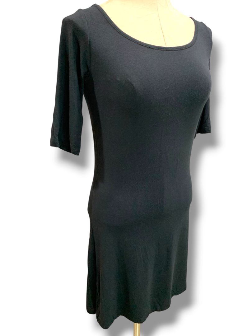 Small Yala Soft Black Tshirt Dress 1/2 Sleeve  35" Length