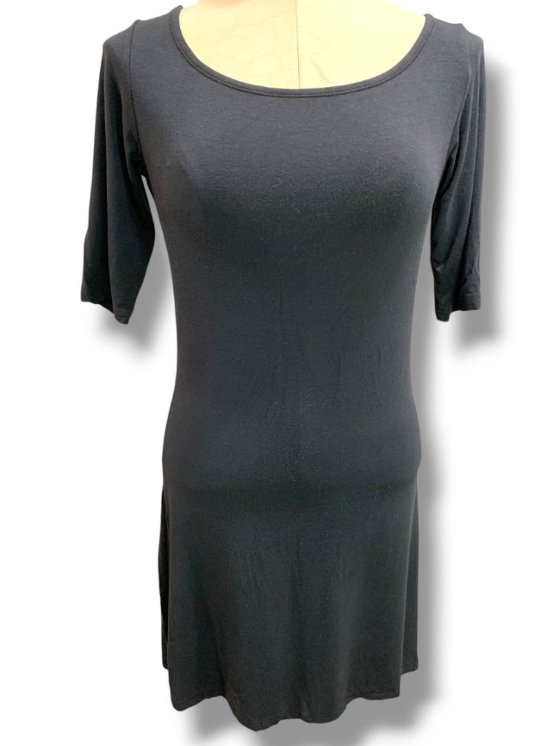 Small Yala Soft Black Tshirt Dress 1/2 Sleeve  35" Length