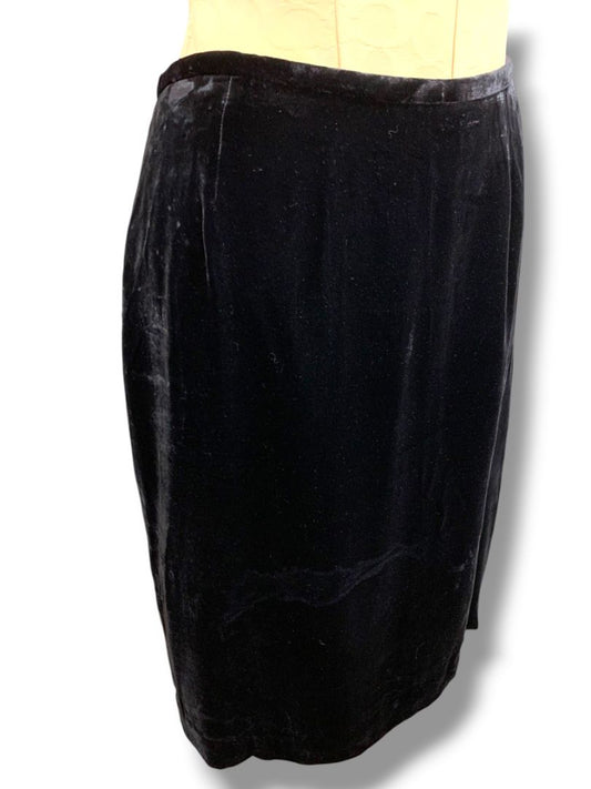 Size 6 Ann Taylor Black Velvet Skirt Silk Blend Lined