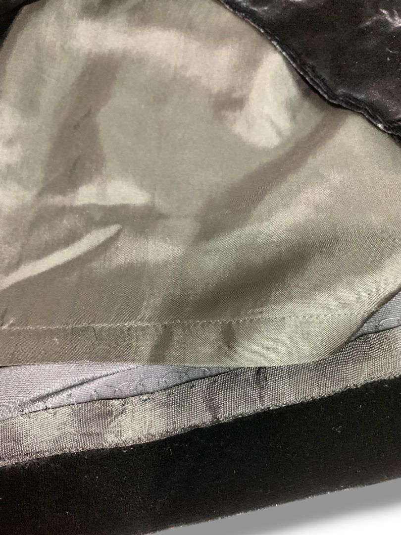 Size 6 Ann Taylor Black Velvet Skirt Silk Blend Lined