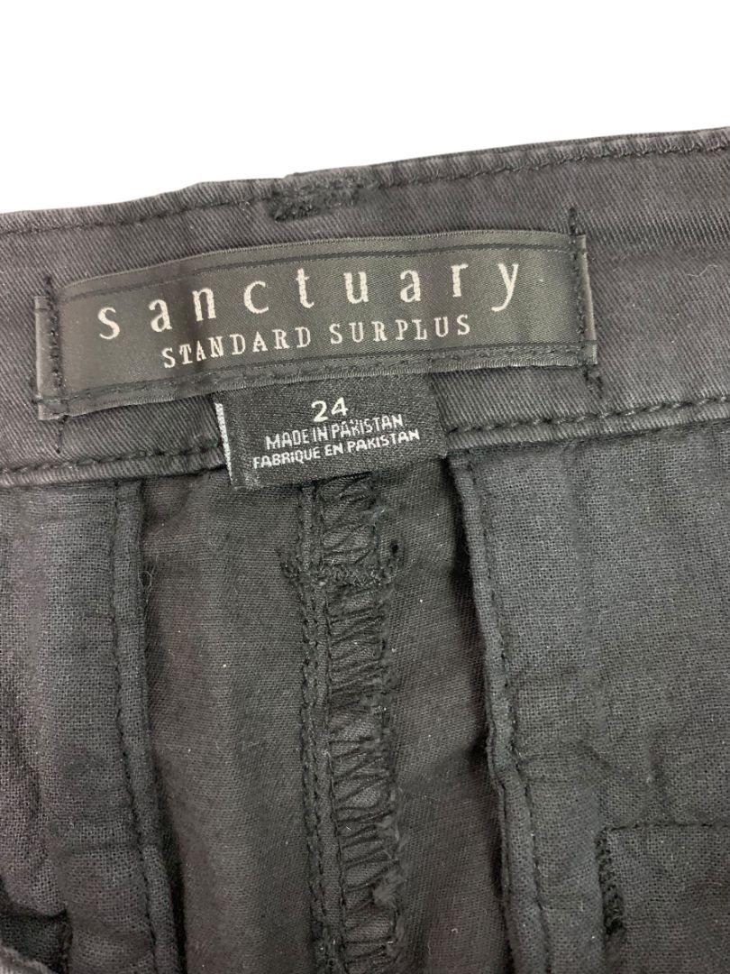 Size 24 Sanctuary Womens Black Chino Style Shorts