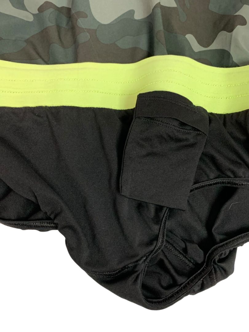 Size XS Gap Fit Womens Camo Running Shorts Lined