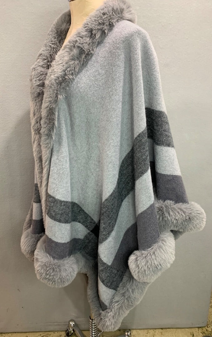 One Size Womens Soft Gray Faux Fur Trim Wrap Shawl