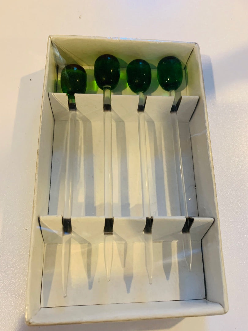 Crate & Barrel New Set of 4 Olive Picks Glass Clear and Green Martini