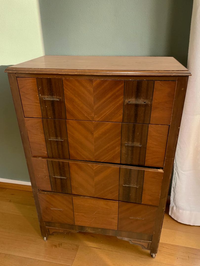 Midcentury Dresser Bureau Johnson-Carper Roanoke VA 44.25"h x 30"w x 16.4"d