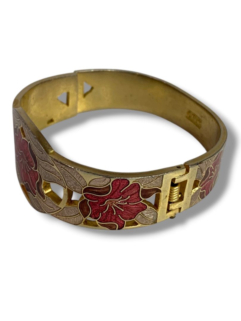Vintage Cloisonne Floral Signed Fish Bangle Bracelet Goldtone Red Hinged