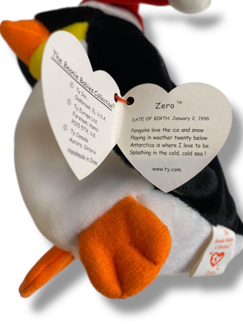 1998 Ty Beanie Baby Penguin Zero Santa Hat Tags 6.5" Plush