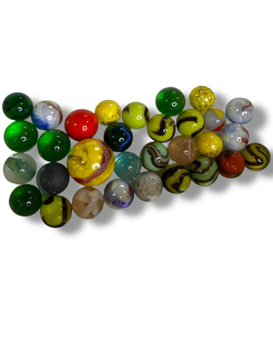 Lot of 31 Assorted Glass Marbles Swirl Multicolor
