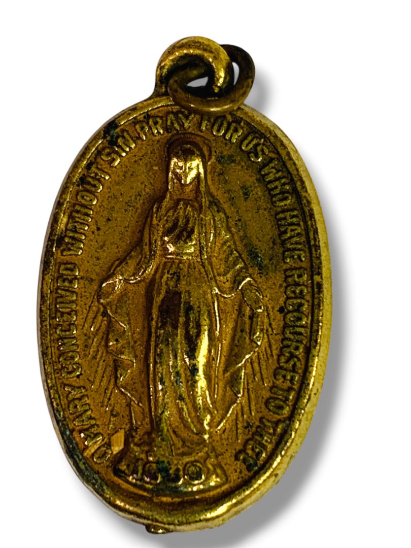 Vintage Religious Medal Lot of 3  Miraculous Medal Guadalupe Santo Nino Italy