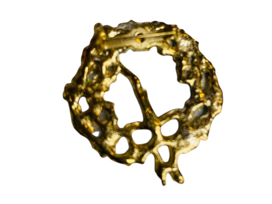 Set of 2 Christmas Holiday Brooch Pins Candy Cane Wreath 1.5"