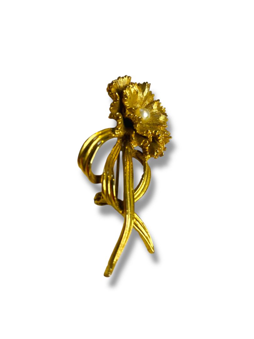 Vintage Goldtone Carnation Brooch Pin 2.25" Faux Pearl