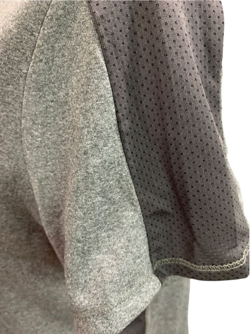 Size XL (18.5P) Xersion Girls Plus Size Gray Quick-Dri Activewear Shirt