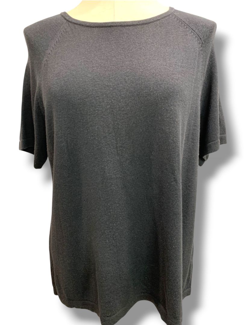 Size 1X Real Clothes Salon Z Womens Black Short Sleeve Sweater