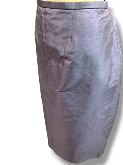 Size 14 Dana Buchman Woman Lavender Silk Pencil Skirt Lined  26" Length