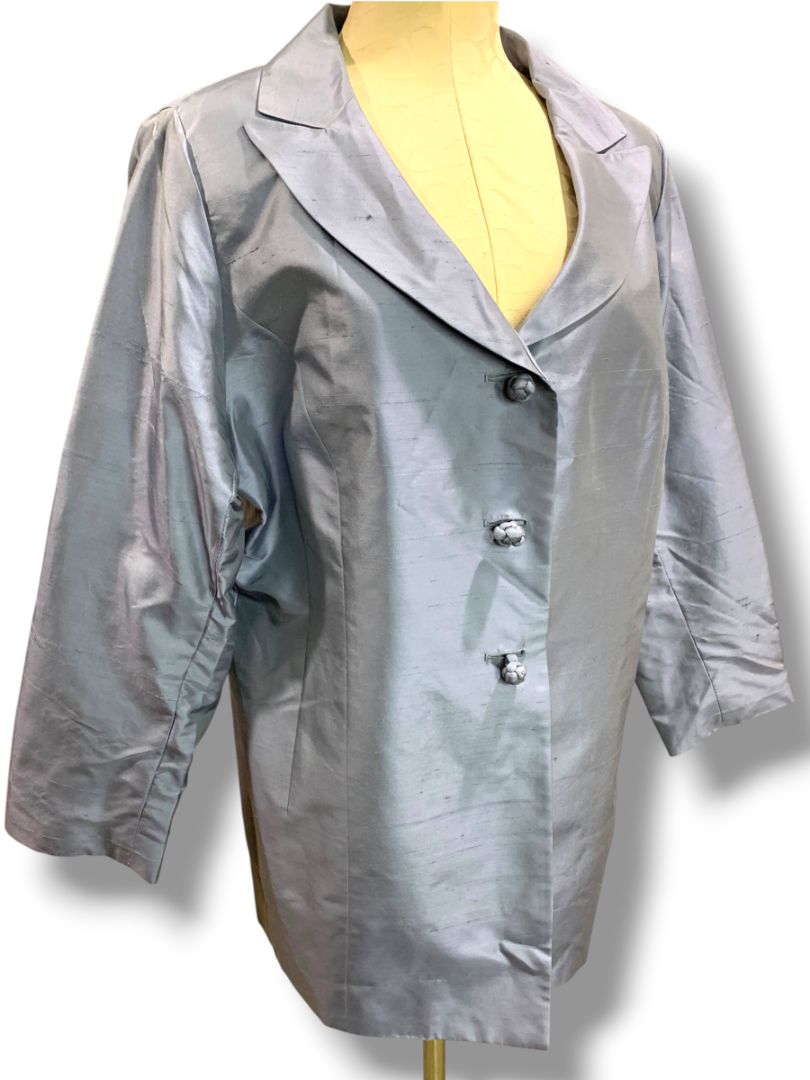 Size 16 Dana Buchman Woman Lavender Silk Longline Blazer Jacket