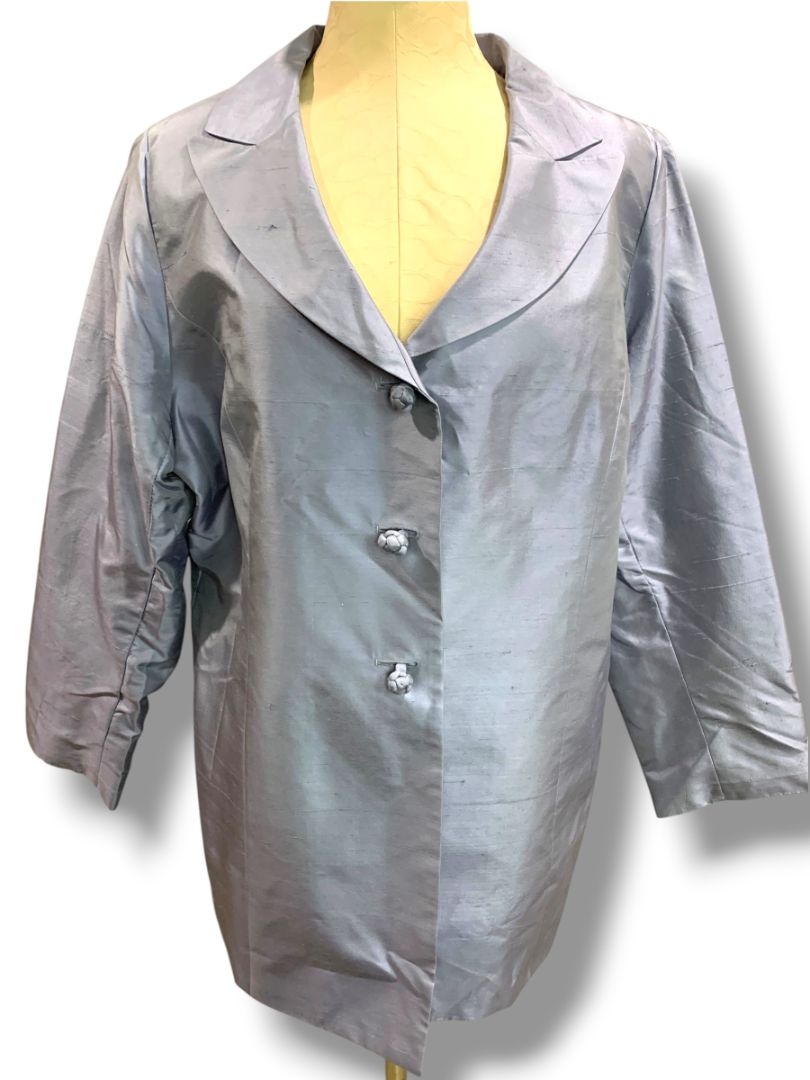 Size 16 Dana Buchman Woman Lavender Silk Longline Blazer Jacket