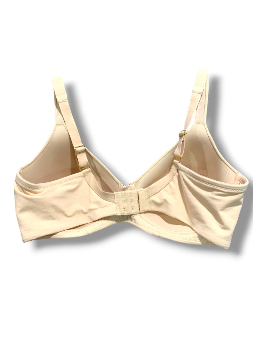 Size 40D Soma Embraceable Wireless Bra Padded Beige 061703
