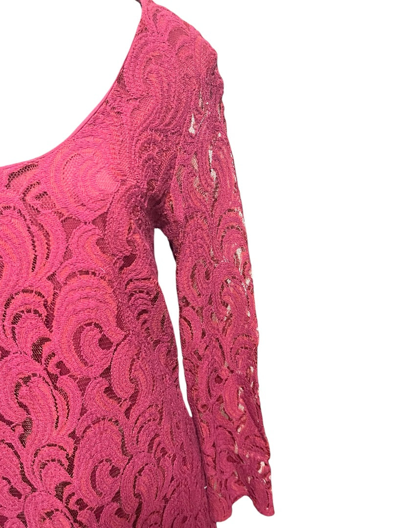 Size XS dee elle Magenta Lace Covered Dress Stretch Scoop Neck