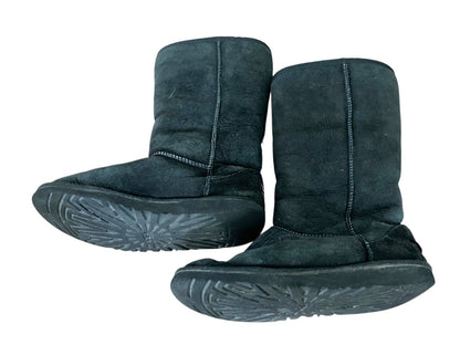 Size 4 Uggs 5229 Australia Sheepskin Classic Mid Calf Boot Black