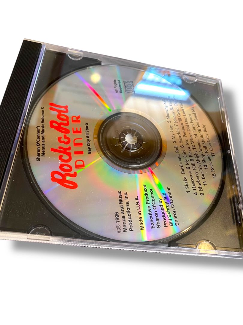 Rock & Roll Diner: Cookbook with Musical CD in Box Sharon O'Connor