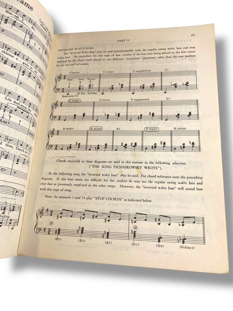 1943 Chord Construction and Hints for Popular Piano Playing Kahn Book