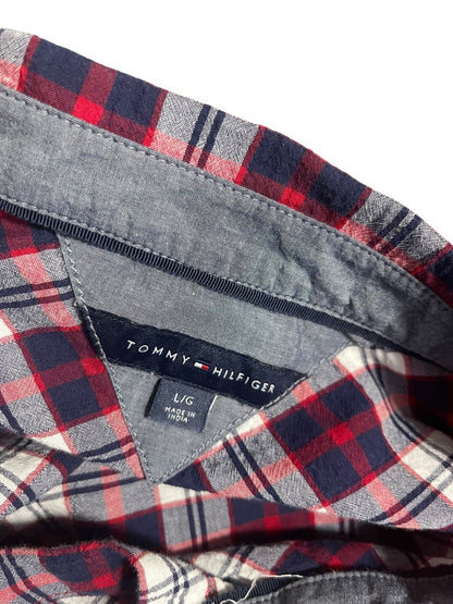 Size Large Tommy Hilfiger Womens Lightweight Plaid Button Up Shirt