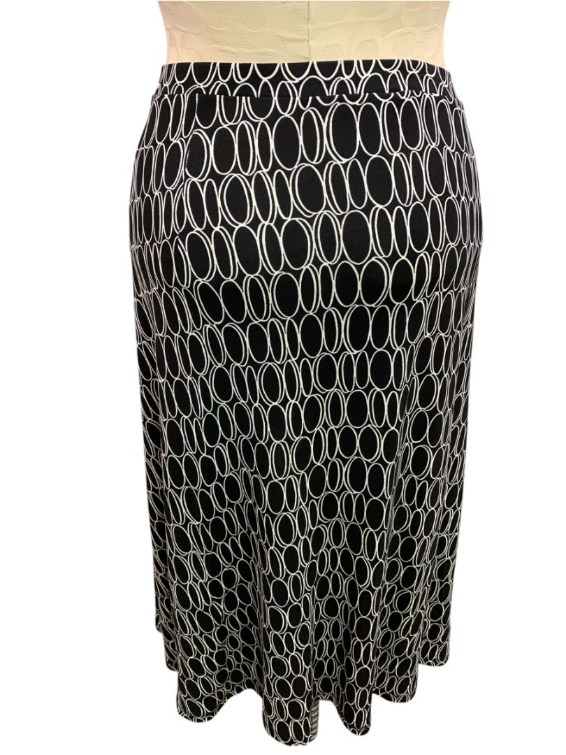 Size 2X Talbots Woman Black White Print Travel Knit Pull On Skirt Below Knee