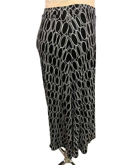 Size 2X Talbots Woman Black White Print Travel Knit Pull On Skirt Below Knee