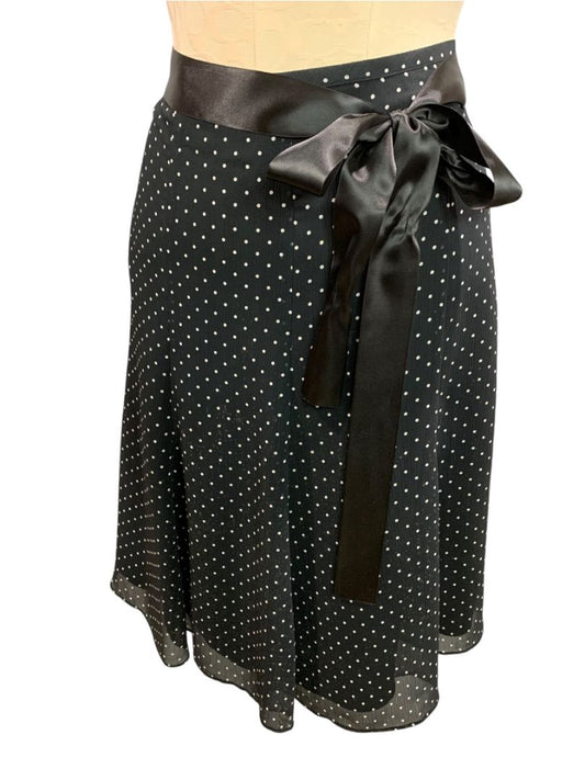 Size 1X Liz & Co Black Polka Dot Skirt Ribbon Belt Knee Length