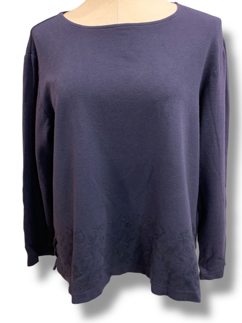 Size Medium Talbots Womens Navy Blue Pullover Shirt Embroidered Hem