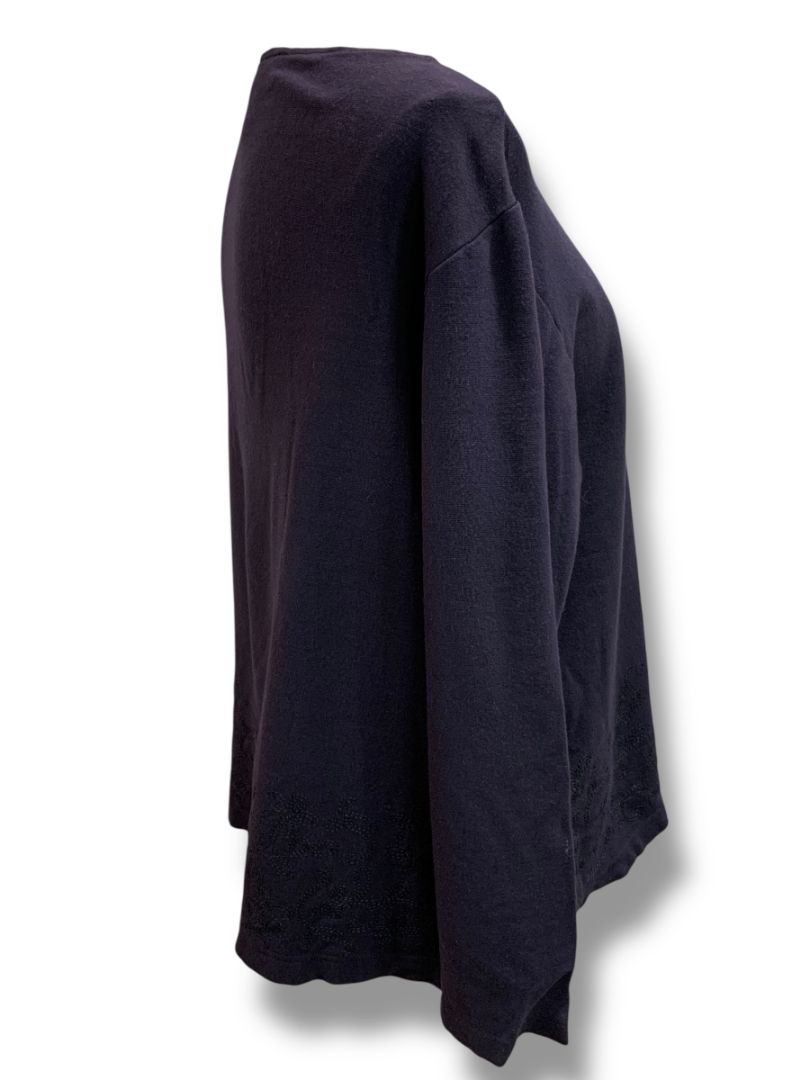 Size Medium Talbots Womens Navy Blue Pullover Shirt Embroidered Hem