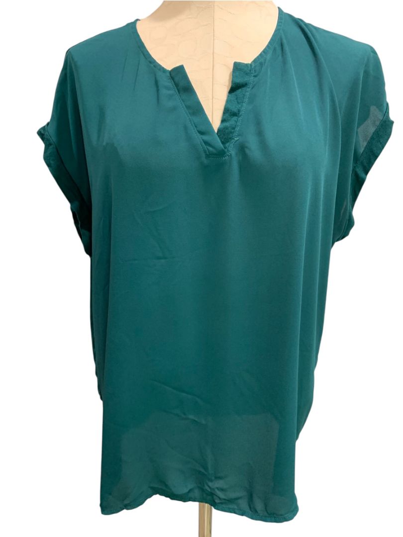 Size 1X Papermoon Womens Emerald Green Split Neck Shirt Contrast Fabric
