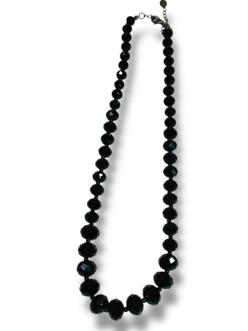 Claires Graduated Faceted Black Acrylic Bead Necklace 18-20"
